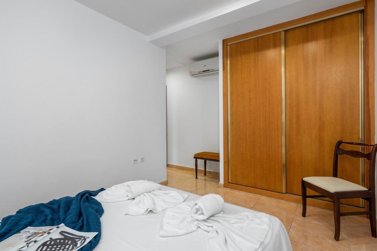 Villa Caleta - Plusholidays 칼페 외부 사진