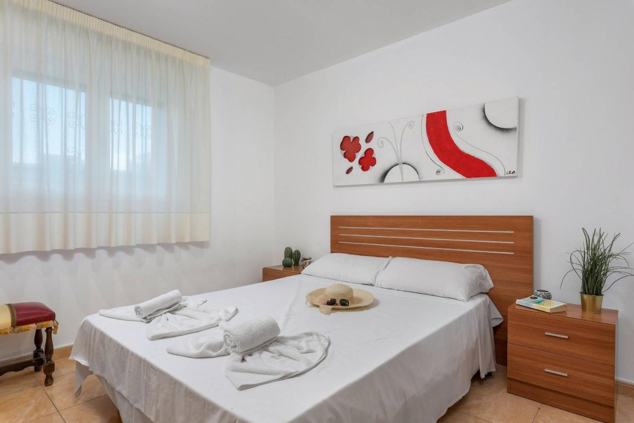 Villa Caleta - Plusholidays 칼페 외부 사진