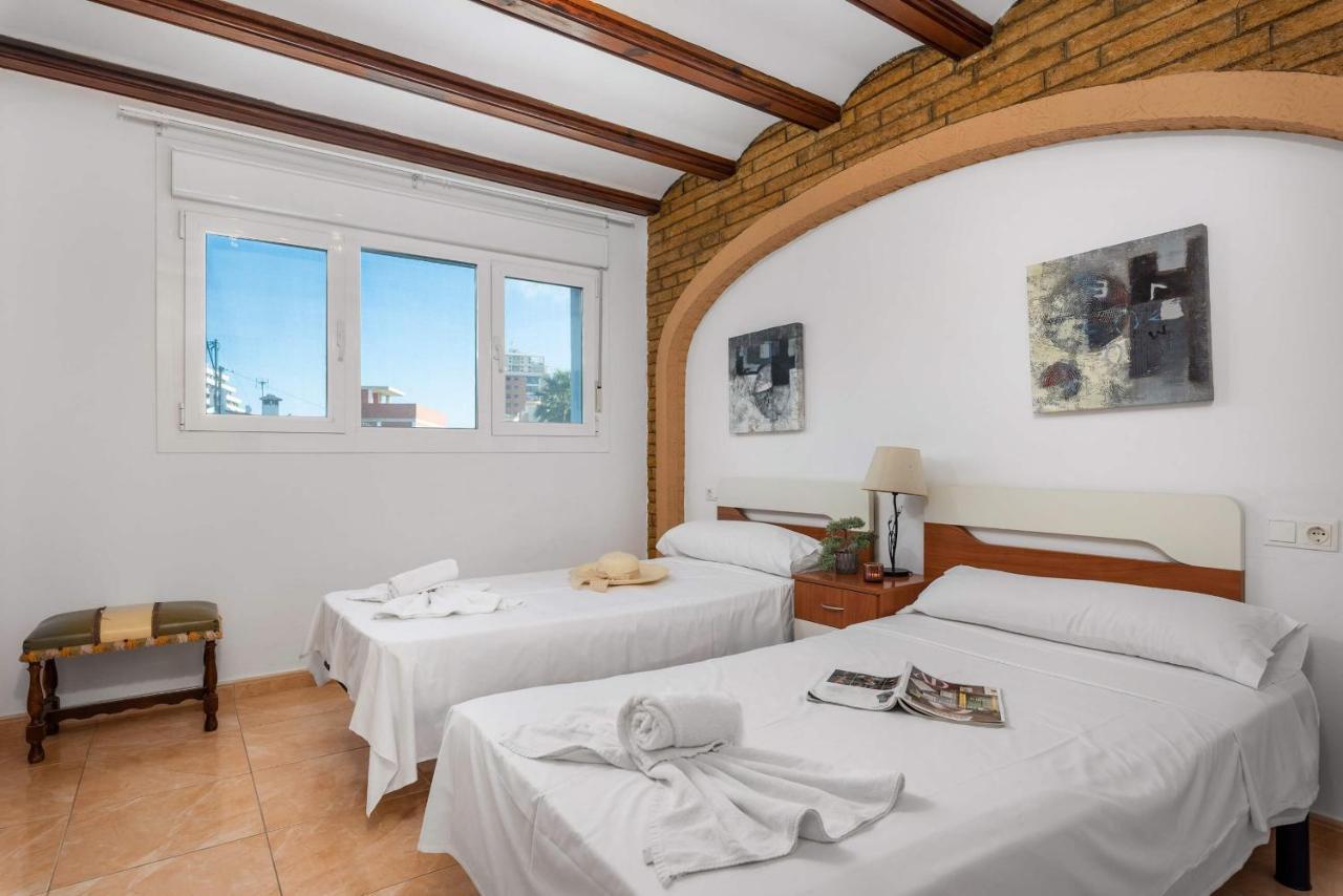 Villa Caleta - Plusholidays 칼페 외부 사진