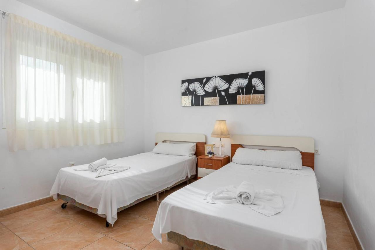 Villa Caleta - Plusholidays 칼페 외부 사진